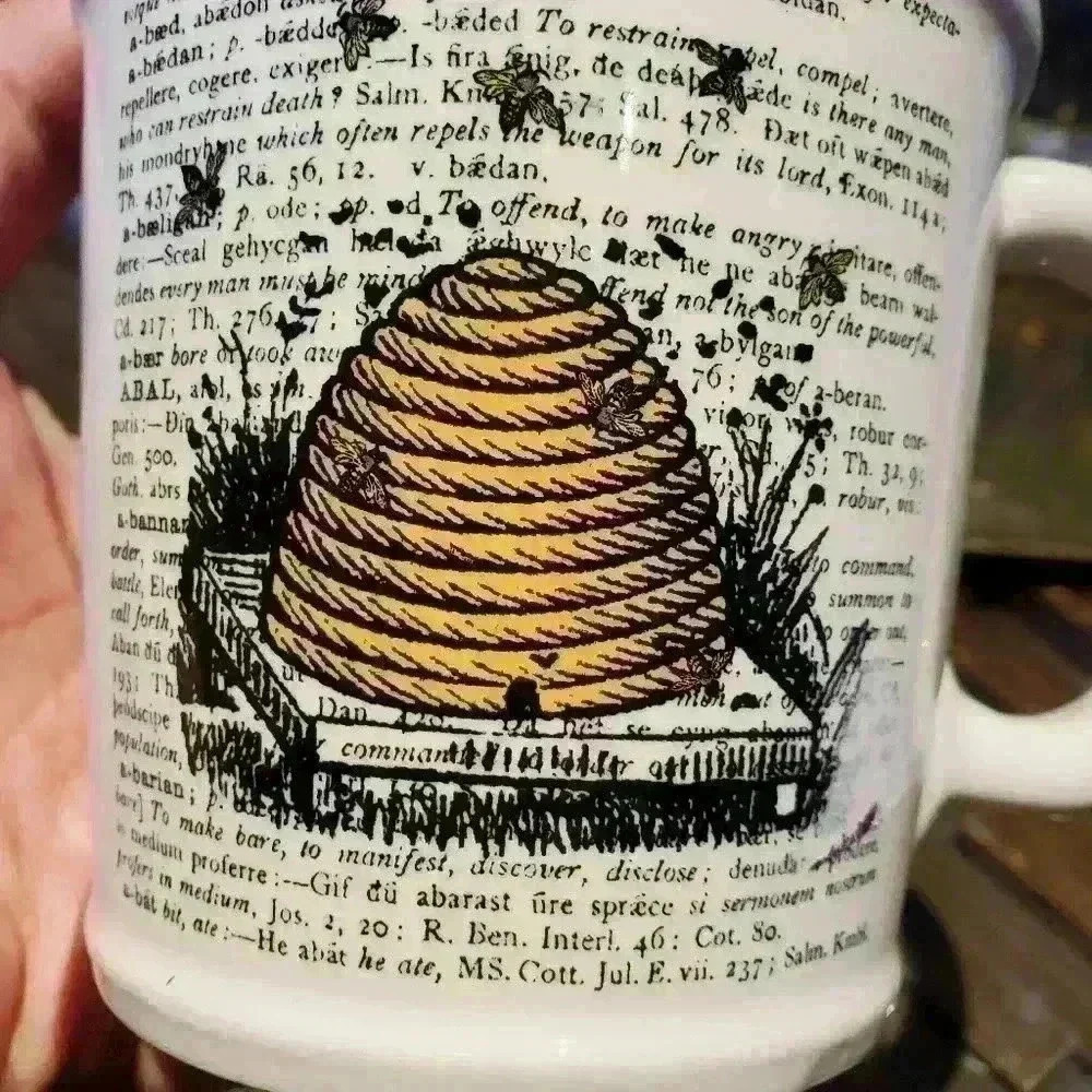 Rae Dunn bee mug by Magenta - Picture 2 of 4